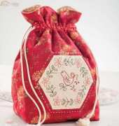 Sew Gifts!: 25 Handmade Gift Ideas from Top Designers